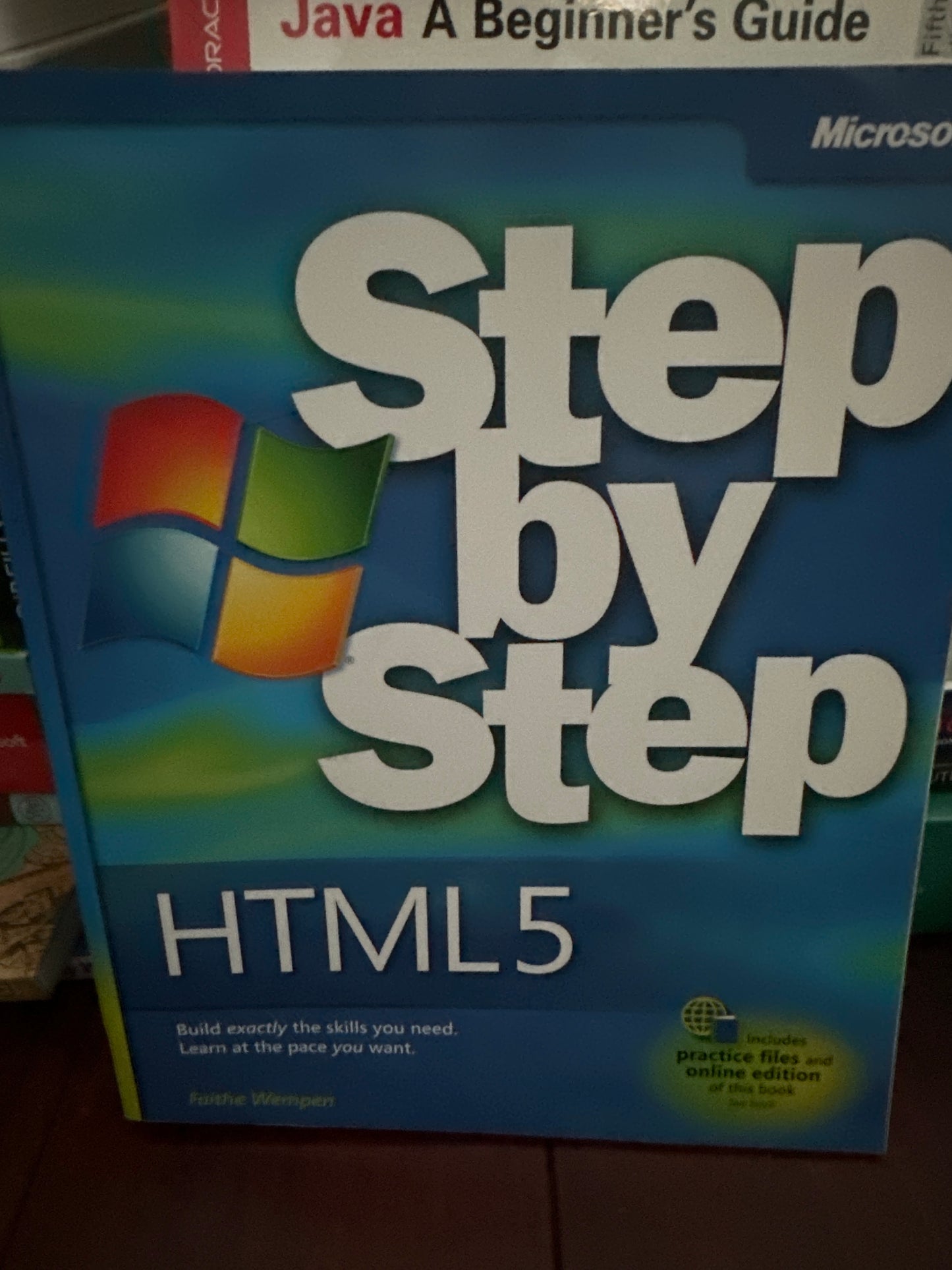 Microsoft Step by Step HTML5 programming book cover.